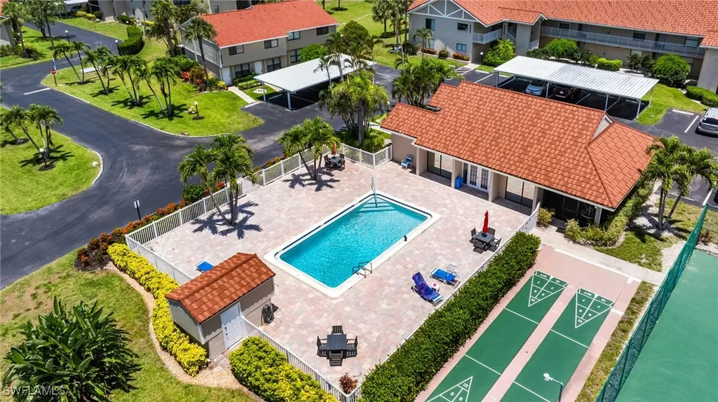 9648 Windsor Gardens Lane Fort Myers FL 33919