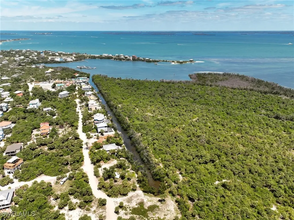 671 Rum Road Upper Captiva FL 33924