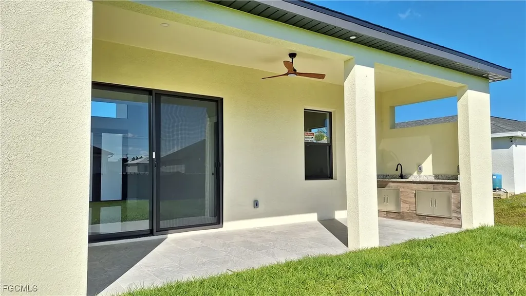 2911 22nd Street SW Lehigh Acres FL 33976