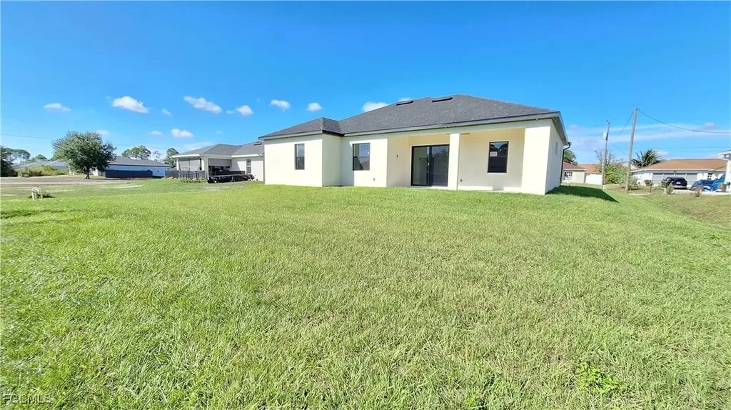 2911 22nd Street SW Lehigh Acres FL 33976