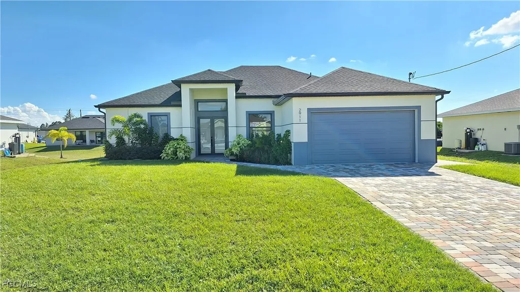 2911 22nd Street SW Lehigh Acres FL 33976