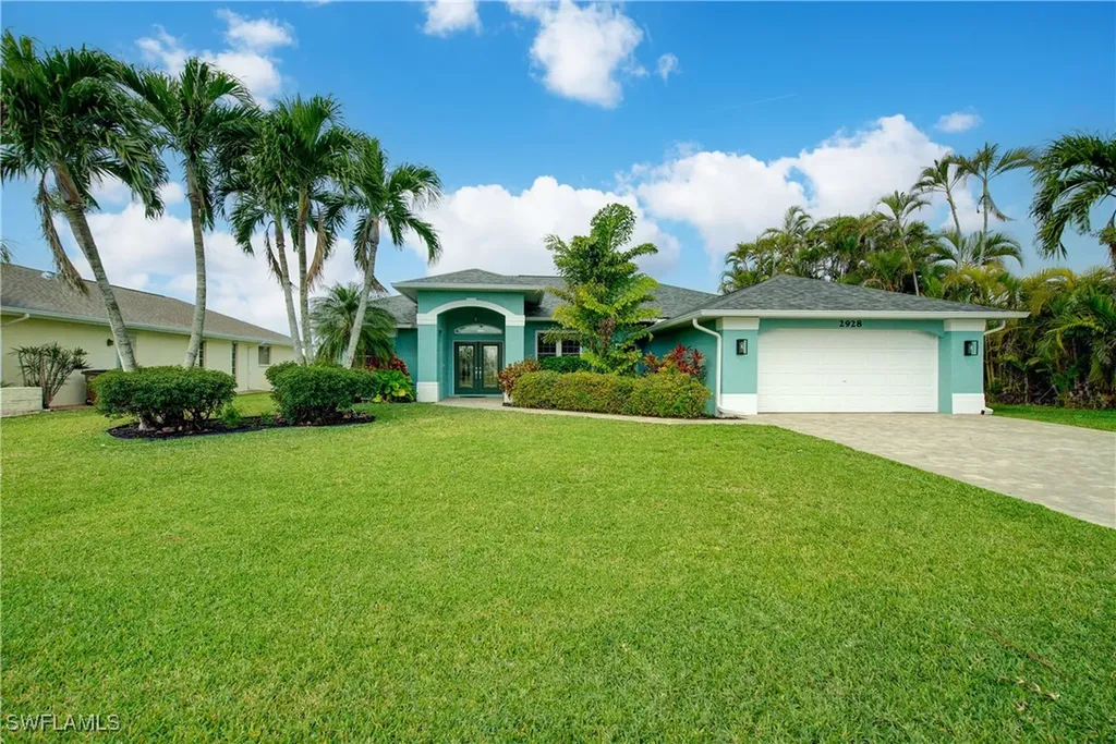 2928 SE 6th Avenue Cape Coral FL 33904