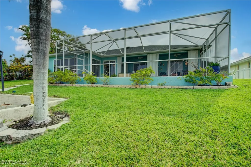 2928 SE 6th Avenue Cape Coral FL 33904