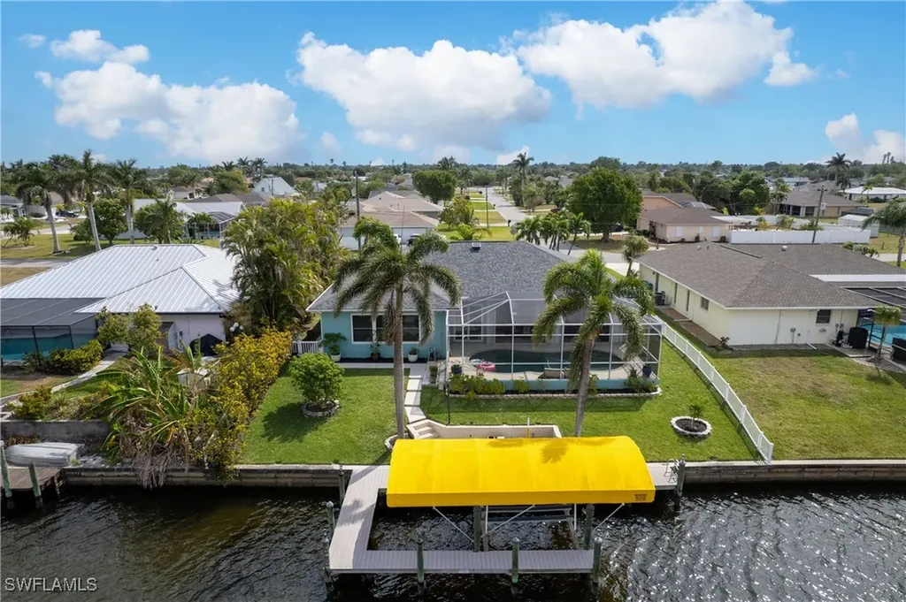 2928 SE 6th Avenue Cape Coral FL 33904