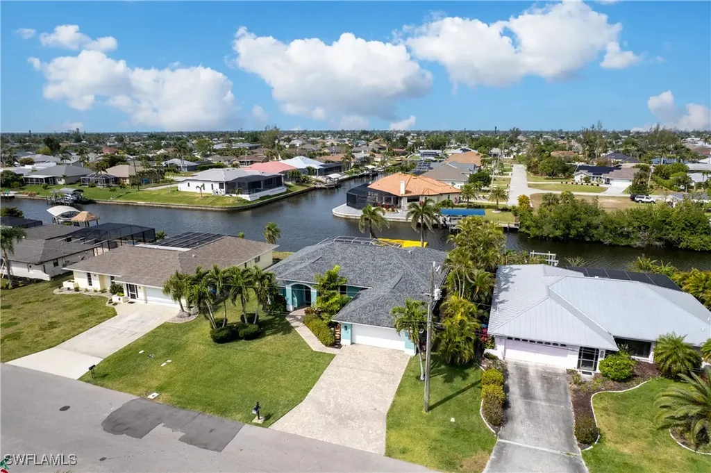 2928 SE 6th Avenue Cape Coral FL 33904
