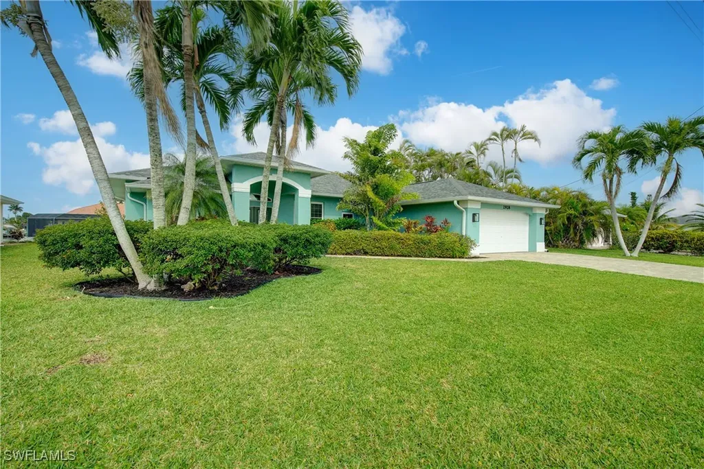 2928 SE 6th Avenue Cape Coral FL 33904