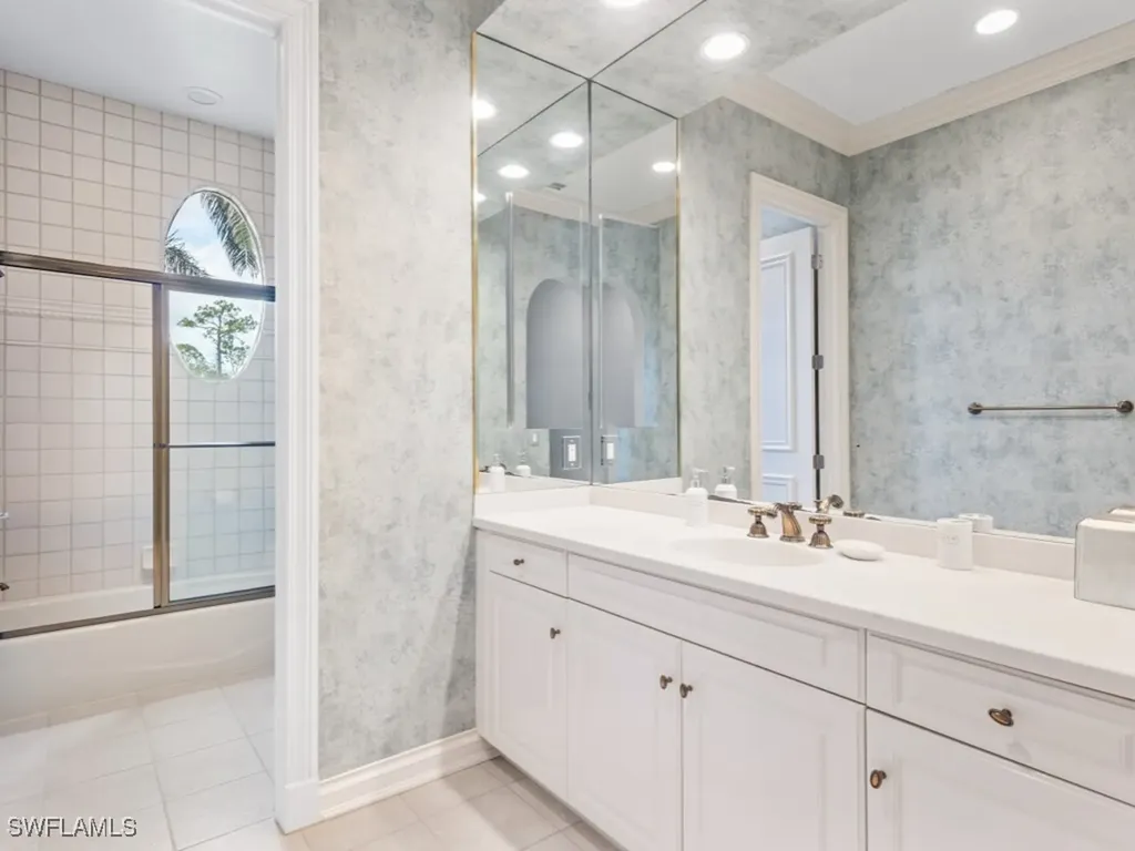 4244 Brynwood Drive Naples FL 34119
