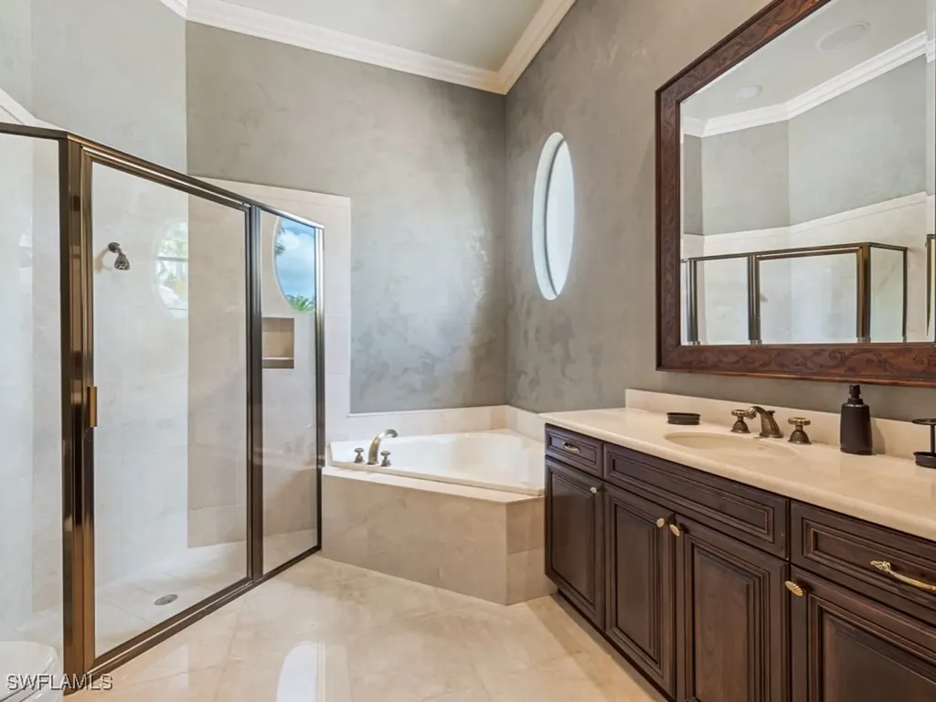 4244 Brynwood Drive Naples FL 34119