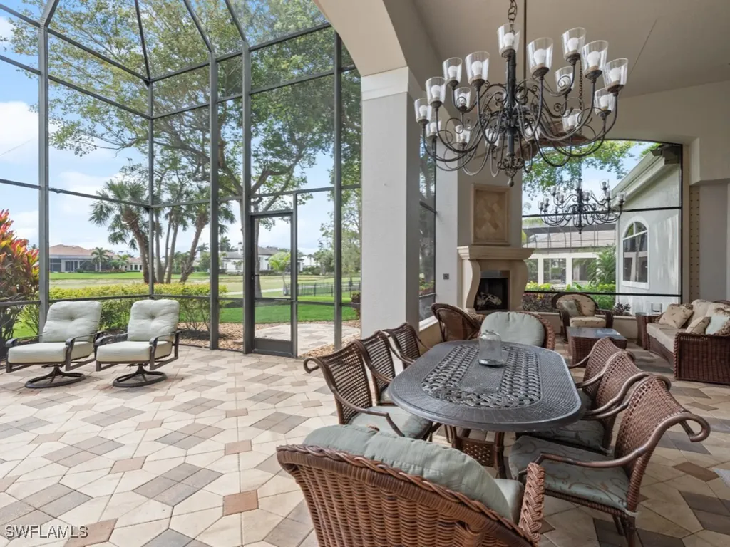 4244 Brynwood Drive Naples FL 34119