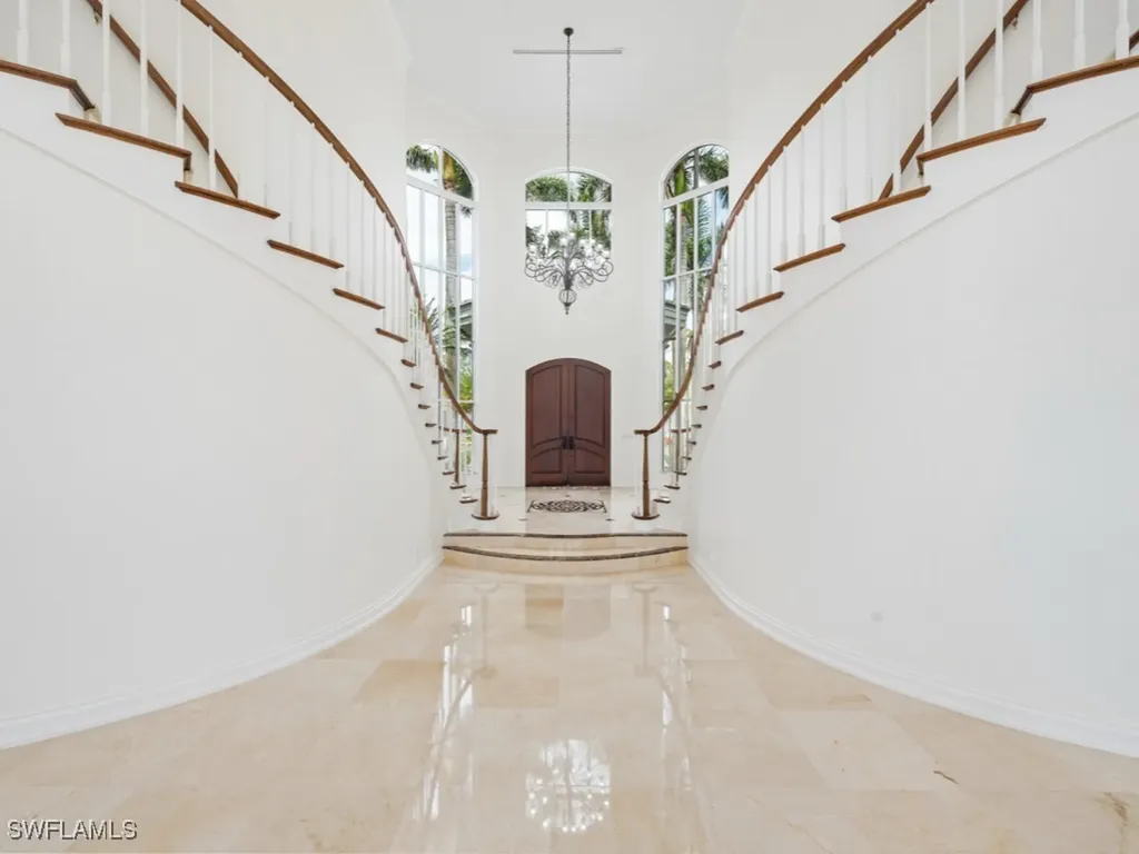 4244 Brynwood Drive Naples FL 34119