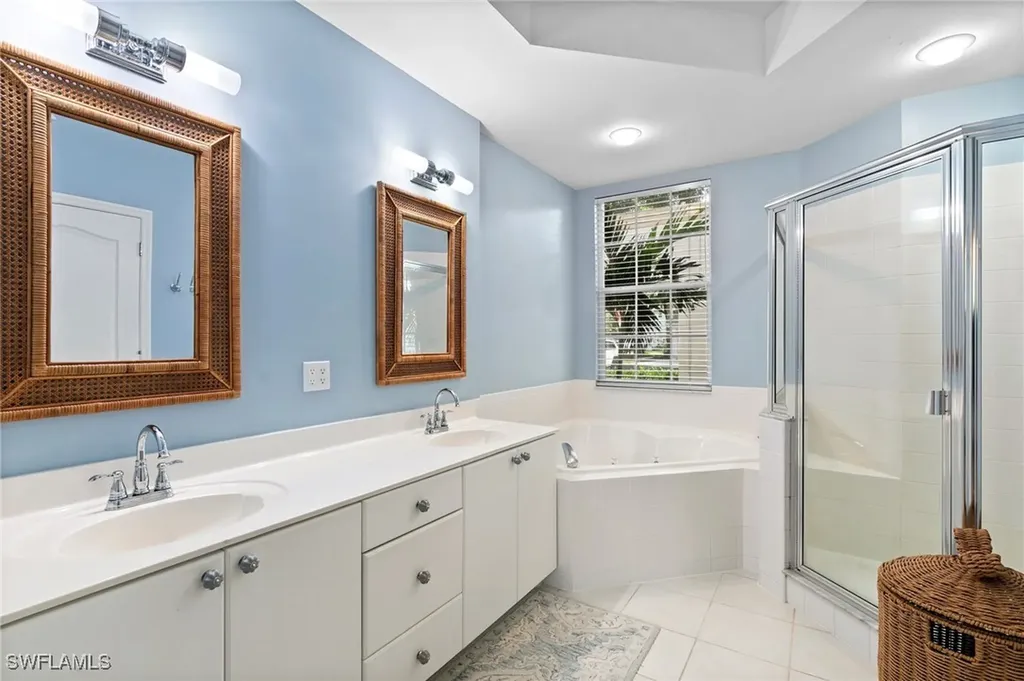 9021 Las Maderas Drive Bonita Springs FL 34135
