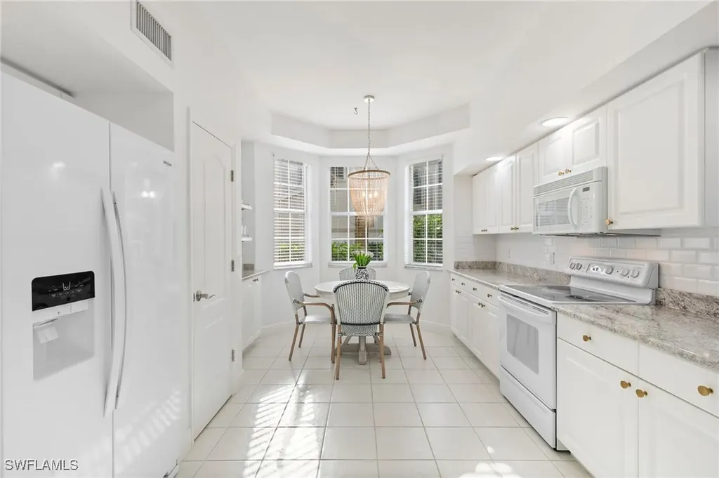 9021 Las Maderas Drive Bonita Springs FL 34135