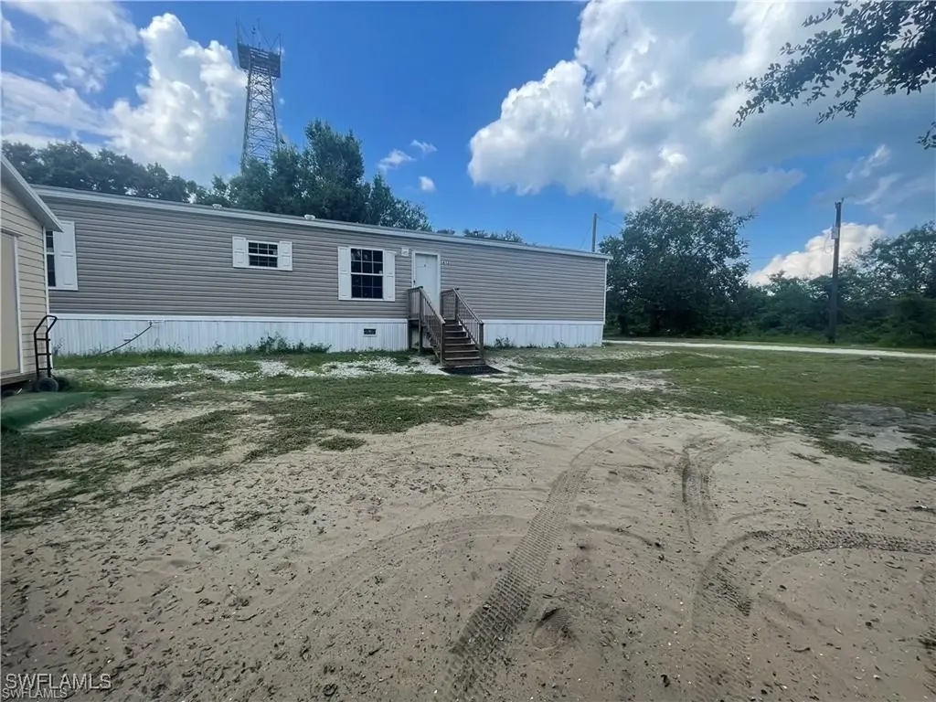 413 Citrus Avenue Palmdale FL 33944