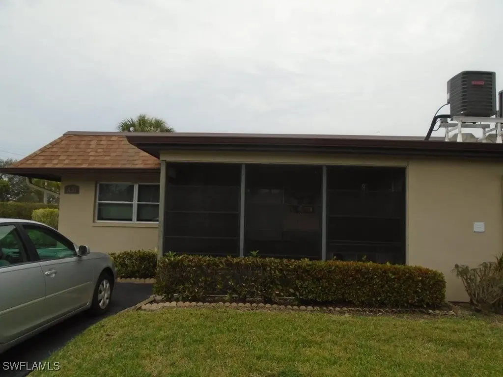 1500 Popham Drive Fort Myers FL 33919