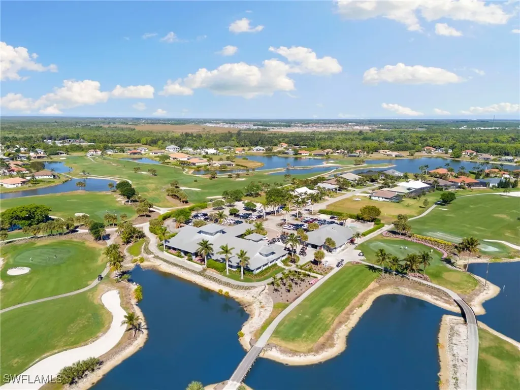 18613 Candletree Court Naples FL 34114