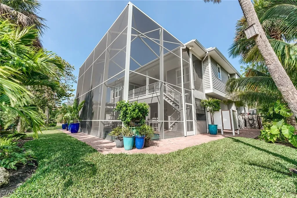 1590 Century Court Sanibel FL 33957