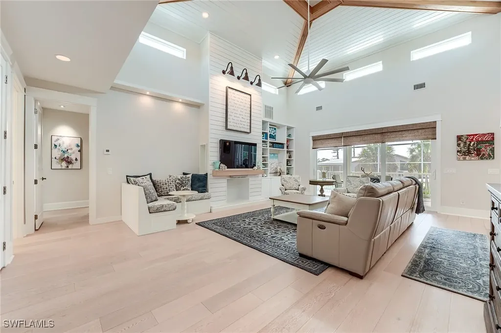 1590 Century Court Sanibel FL 33957