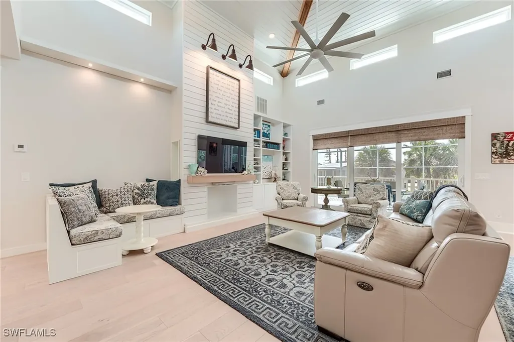 1590 Century Court Sanibel FL 33957
