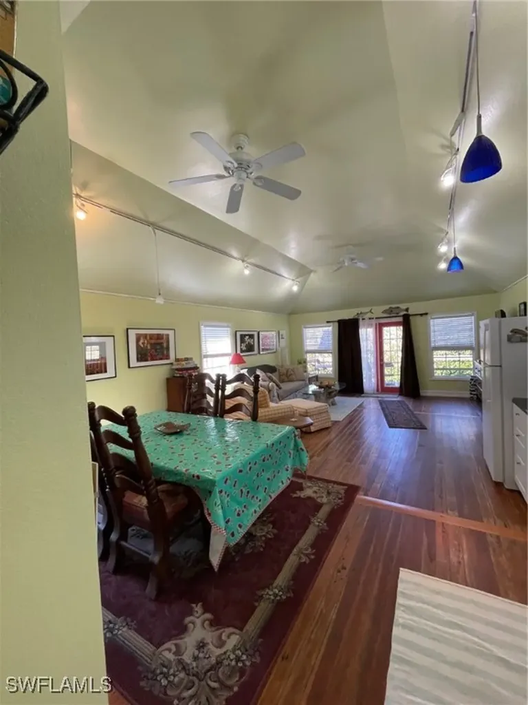 6831 Tropical Lane Bokeelia FL 33922