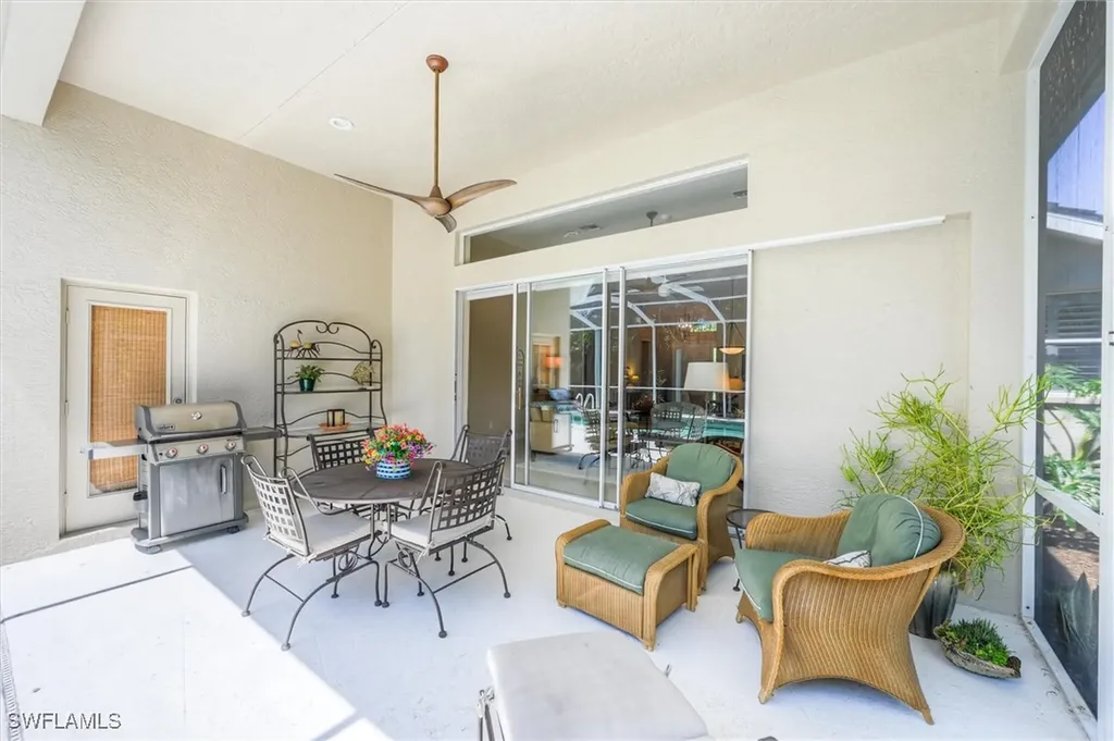 1805 Winding Oaks Way Naples FL 34109