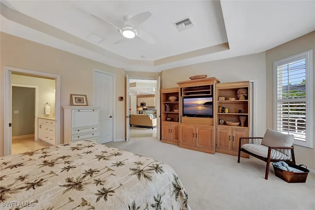 1805 Winding Oaks Way Naples FL 34109