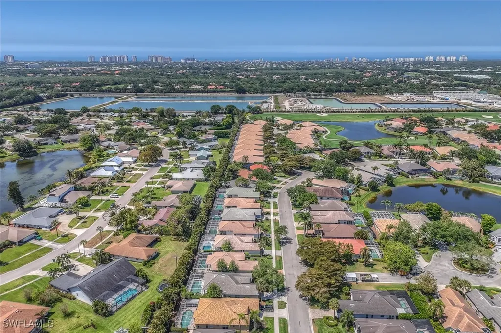 1805 Winding Oaks Way Naples FL 34109