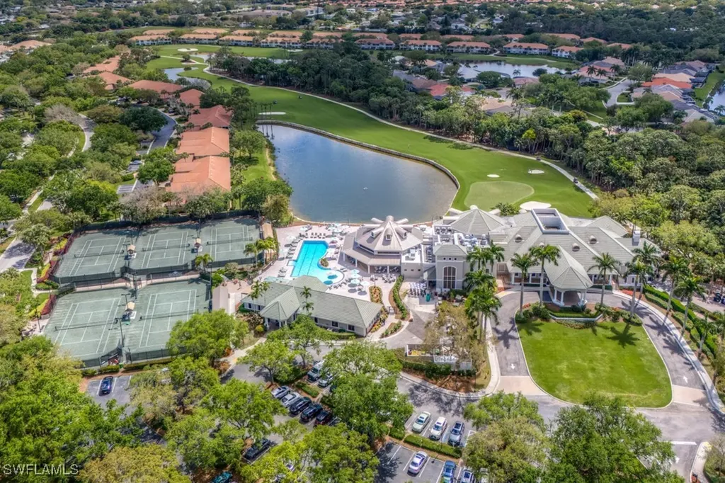 1805 Winding Oaks Way Naples FL 34109