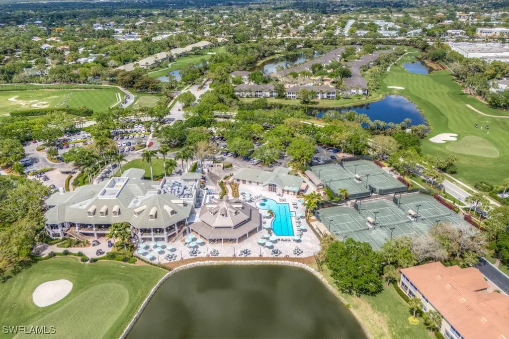 1805 Winding Oaks Way Naples FL 34109