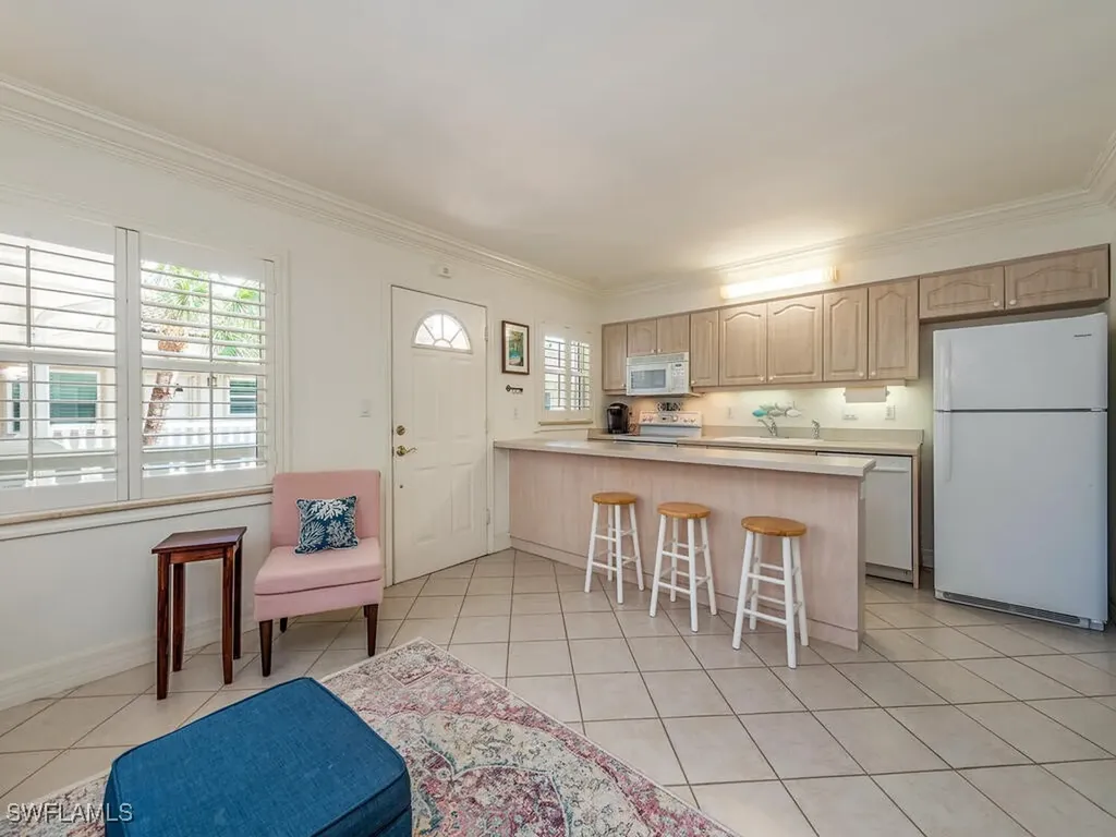 980 7th Avenue S Naples FL 34102