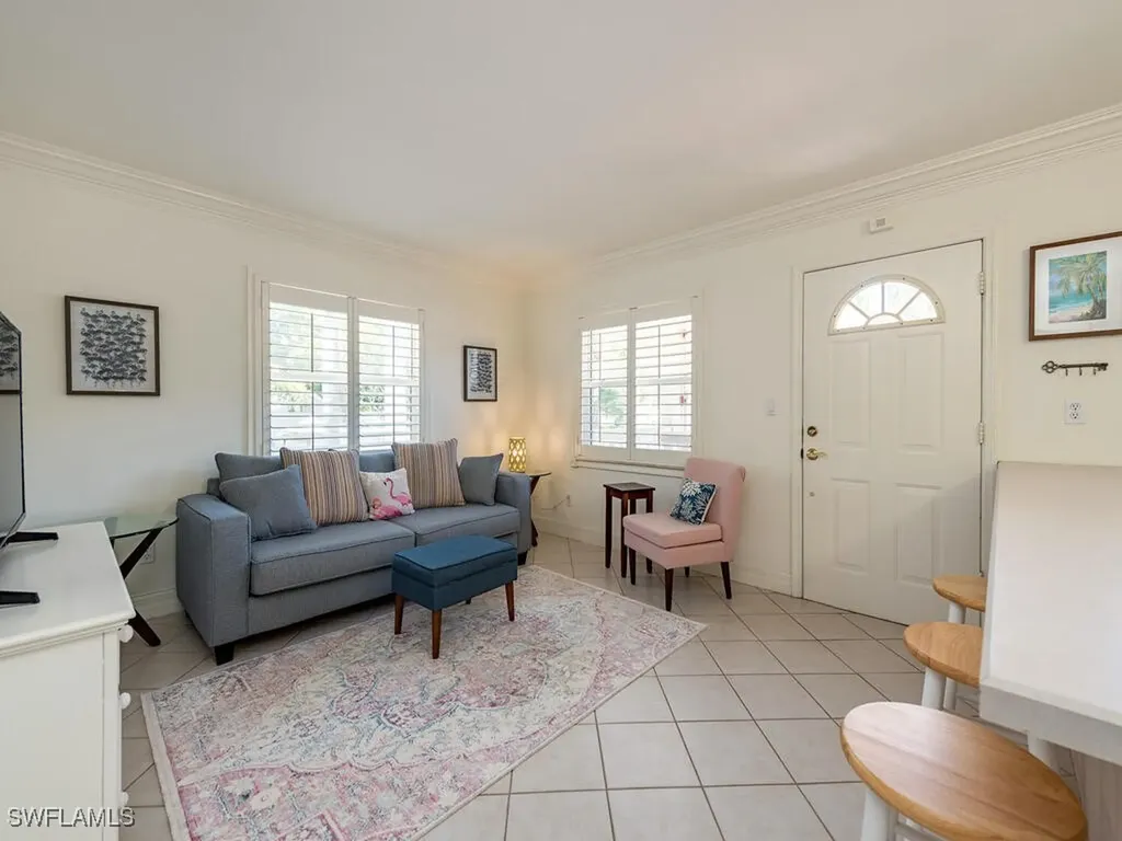 980 7th Avenue S Naples FL 34102
