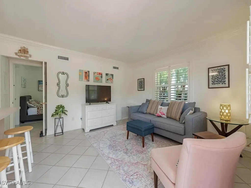 980 7th Avenue S Naples FL 34102