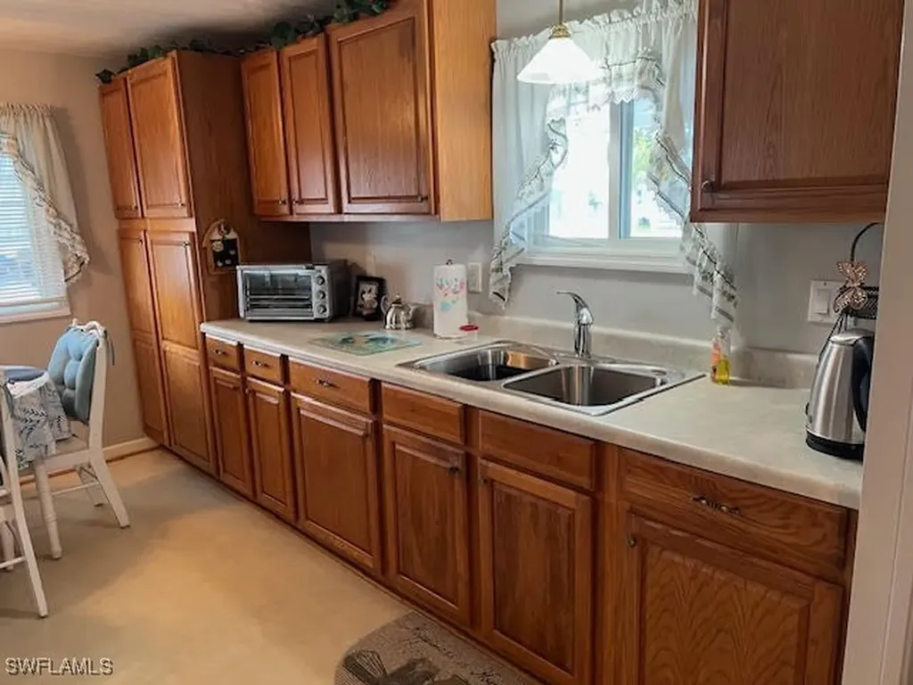 588 Daisy Drive North Fort Myers FL 33917