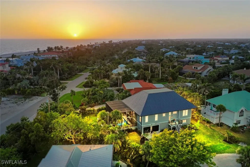 483 Sea Walk Court Sanibel FL 33957