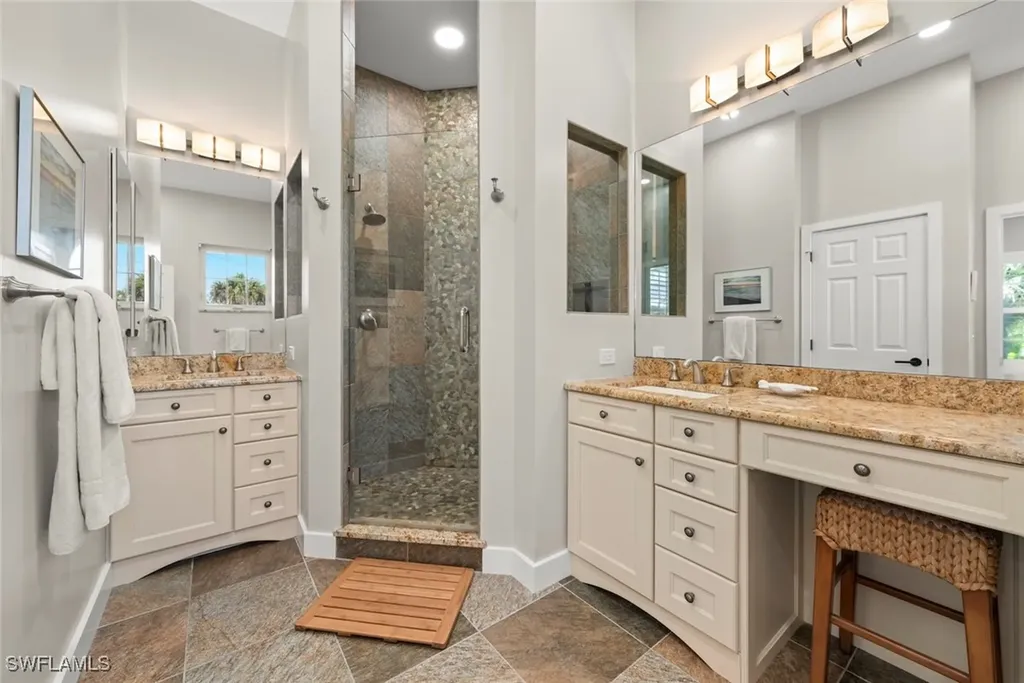 483 Sea Walk Court Sanibel FL 33957