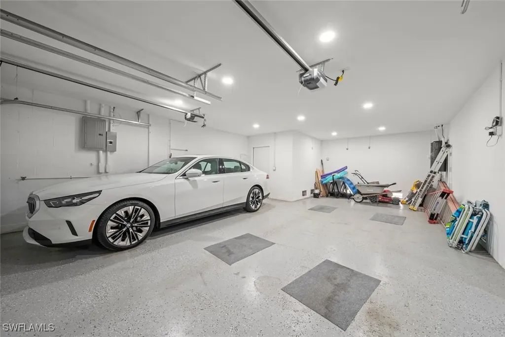 483 Sea Walk Court Sanibel FL 33957