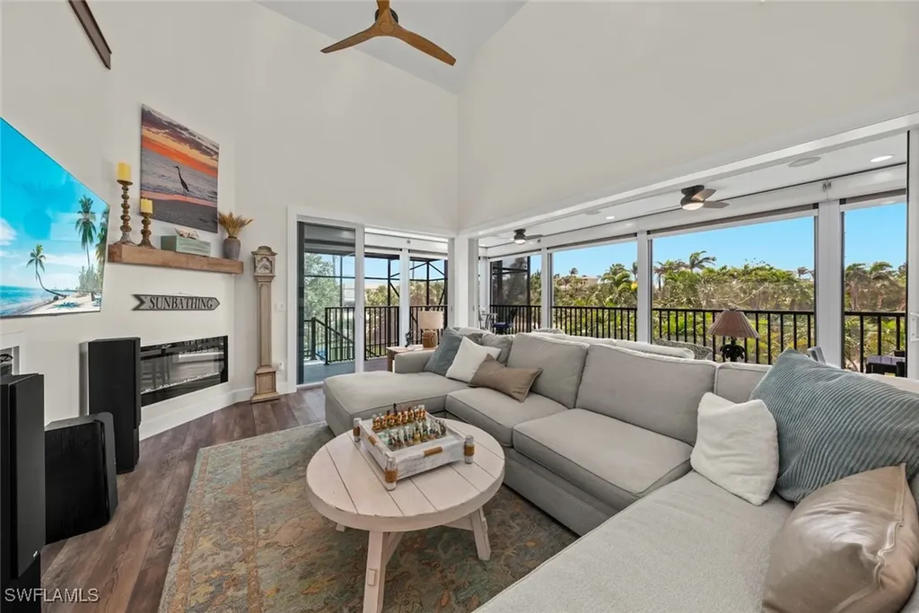 483 Sea Walk Court Sanibel FL 33957