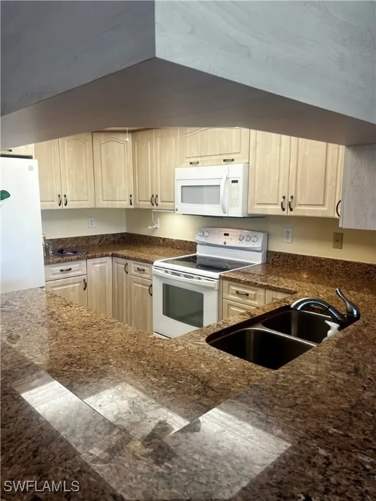 5765 Trailwinds Drive Fort Myers FL 33907