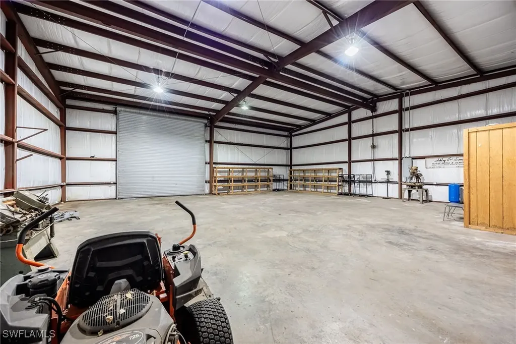 109 S Industrial Loop Labelle FL 33935