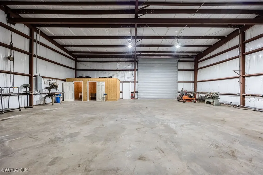 109 S Industrial Loop Labelle FL 33935