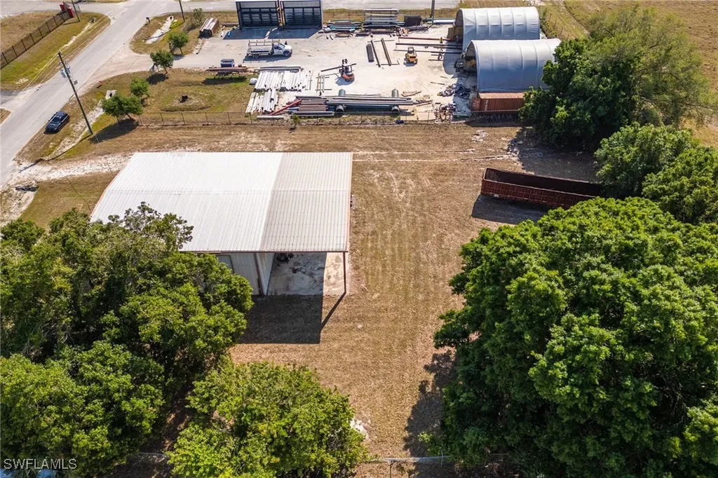 109 S Industrial Loop Labelle FL 33935