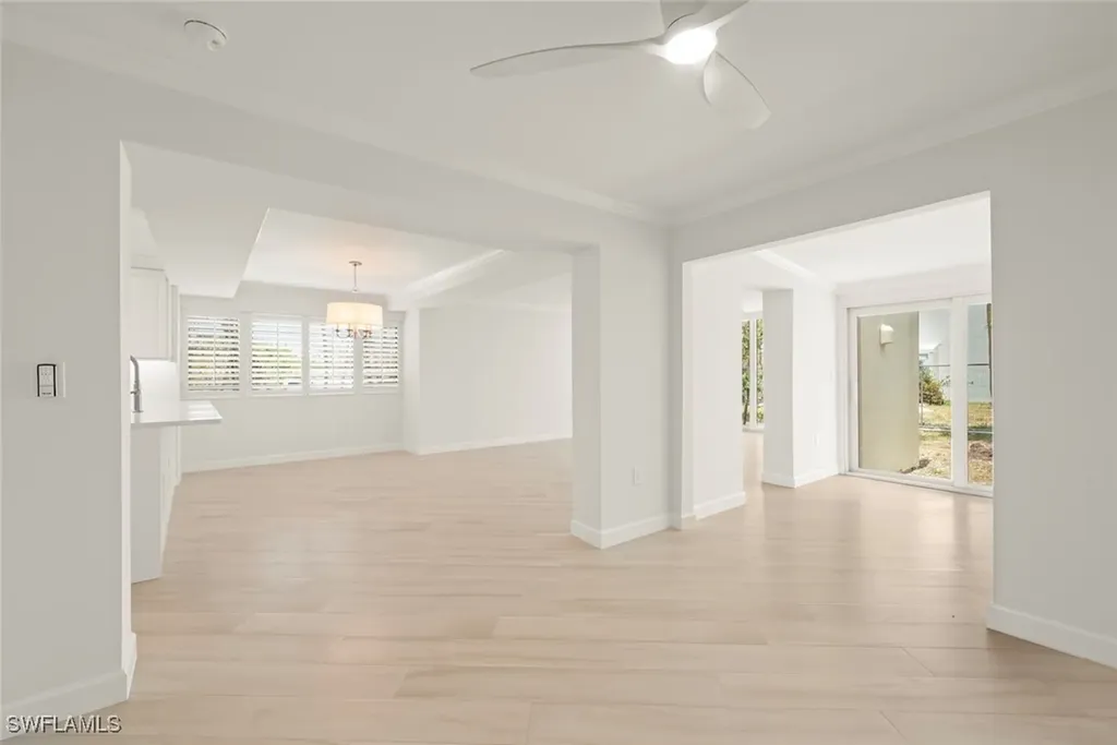 200 Periwinkle Way Sanibel FL 33957