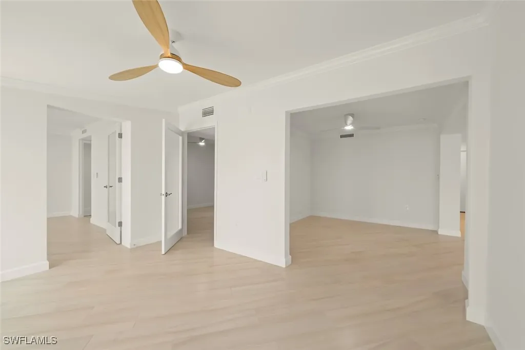 200 Periwinkle Way Sanibel FL 33957