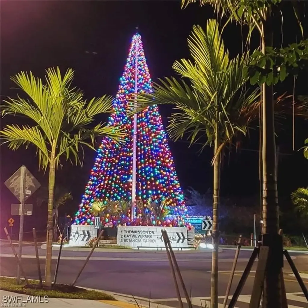 0000 Bayshore Drive Naples FL 34112
