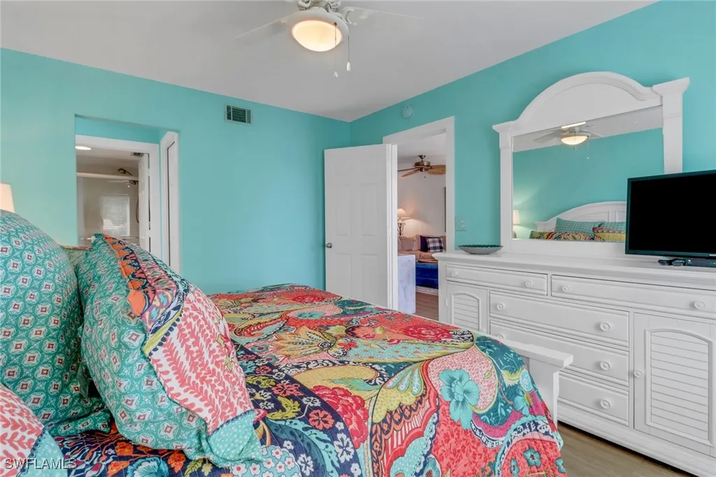 5985 Bloomfield Circle Naples FL 34112