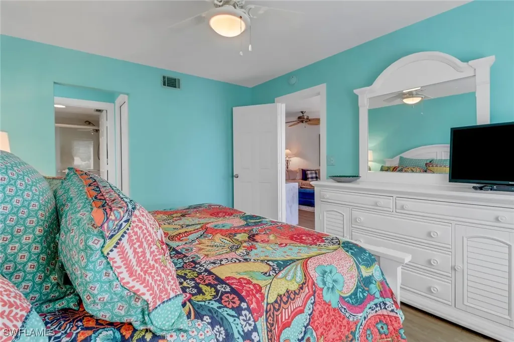 5985 Bloomfield Circle Naples FL 34112