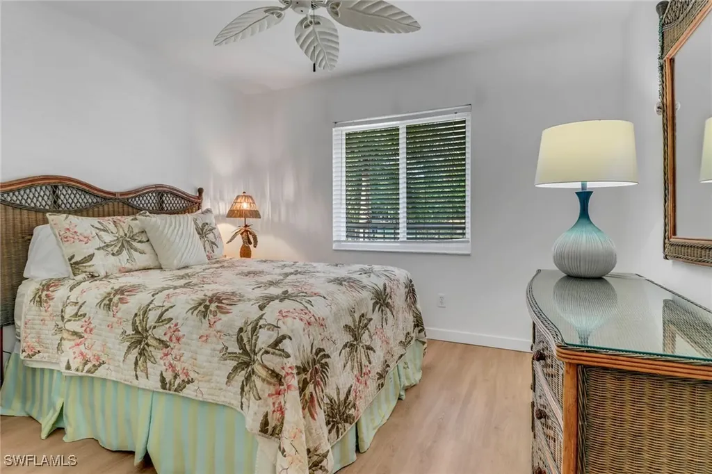 5985 Bloomfield Circle Naples FL 34112