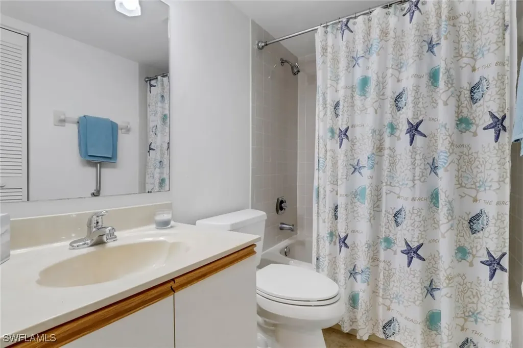 5985 Bloomfield Circle Naples FL 34112
