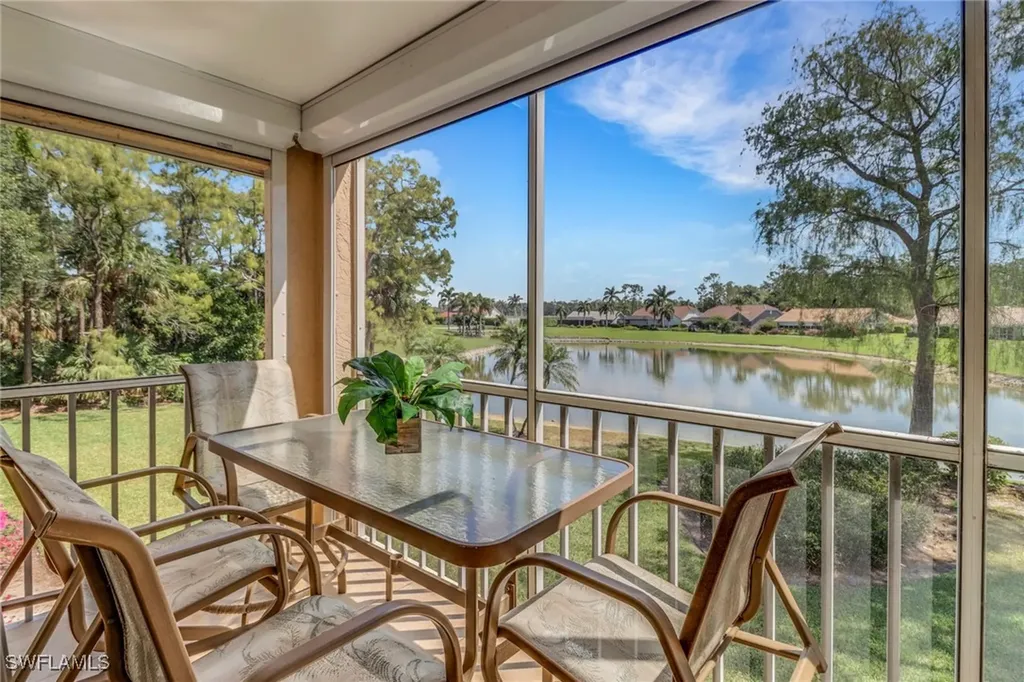 5985 Bloomfield Circle Naples FL 34112