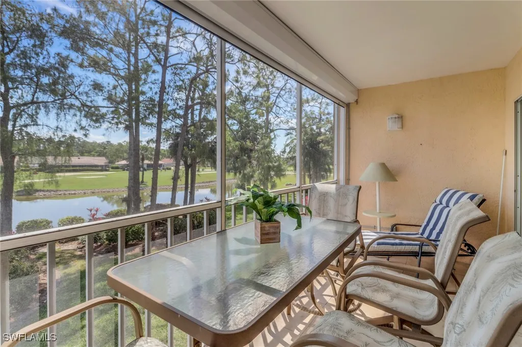 5985 Bloomfield Circle Naples FL 34112