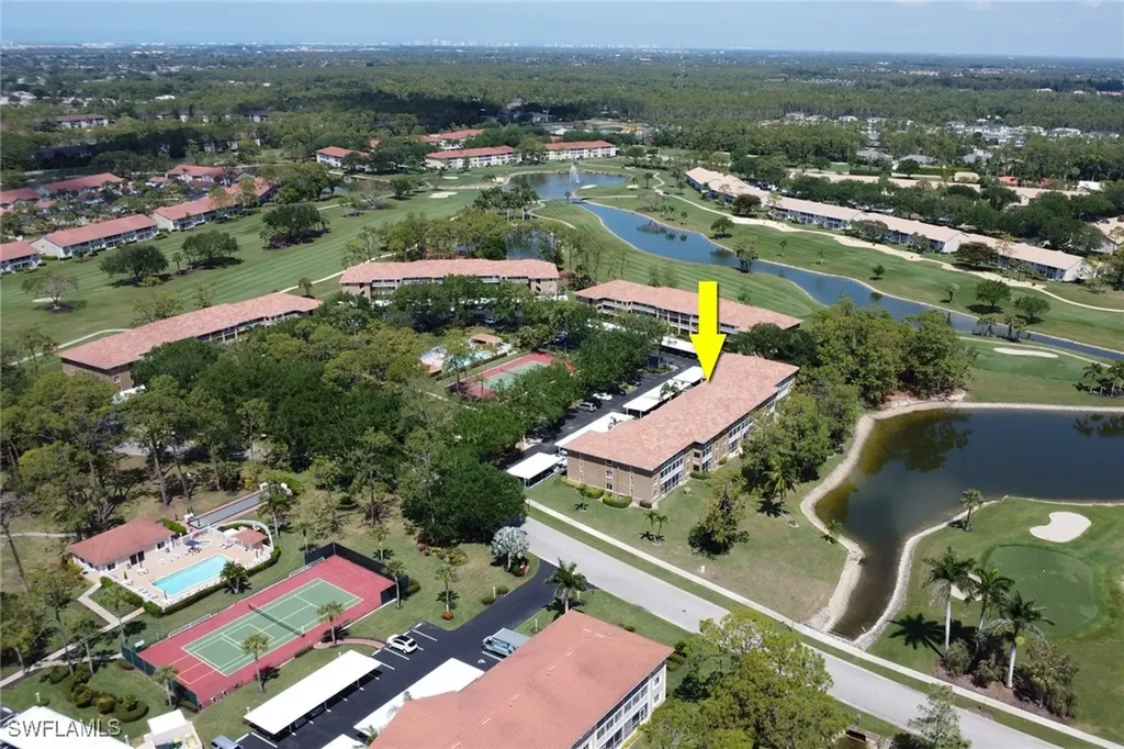 5985 Bloomfield Circle Naples FL 34112